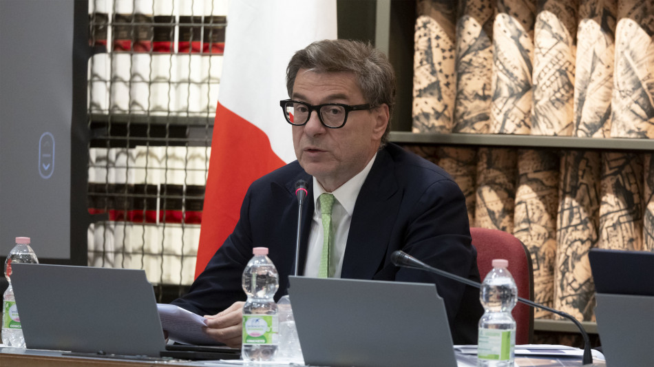  Giorgetti, 'aspettativa generalizzata su manovra, non risolve tutto' 