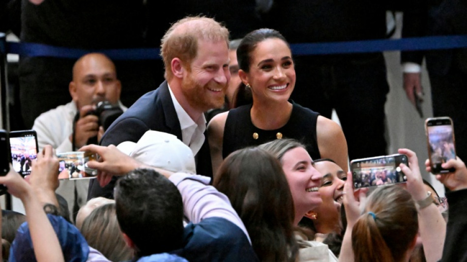  Prinz Harry reist ohne Meghan und seine Kinder nach London 