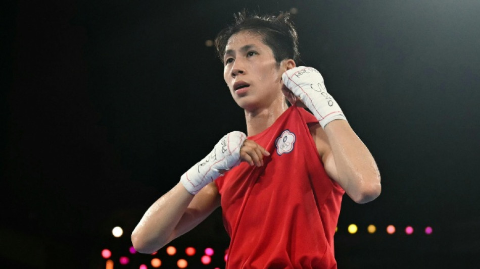  Ap&oacute;s ouro ol&iacute;mpico e pol&ecirc;mica, boxeadora taiwanesa Lin Yu-ting segue brilhando no ringue 