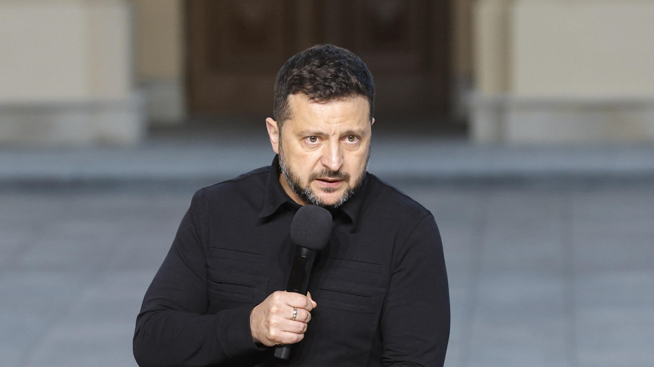  Kiev, colpita la sede del partito di Zelensky nella capitale mentre parlava all'Onu 