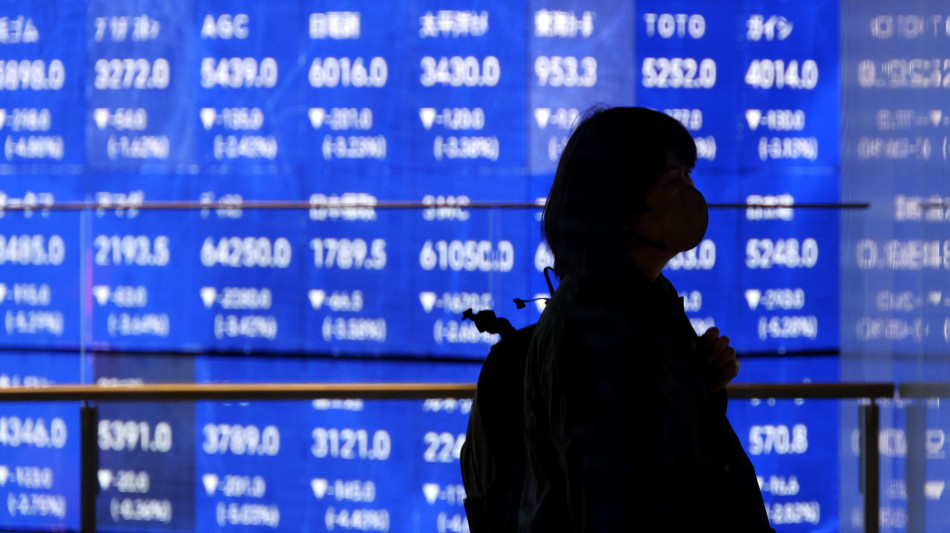Borsa: Tokyo, apertura in ribasso (-0,41%)