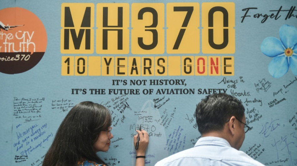 Search for long-missing flight MH370 suspended: Malaysia minister