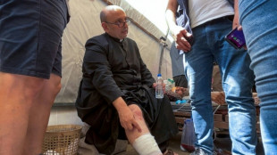 P&aacute;roco argentino &eacute; ferido em bombardeio da &uacute;nica igreja cat&oacute;lica de Gaza