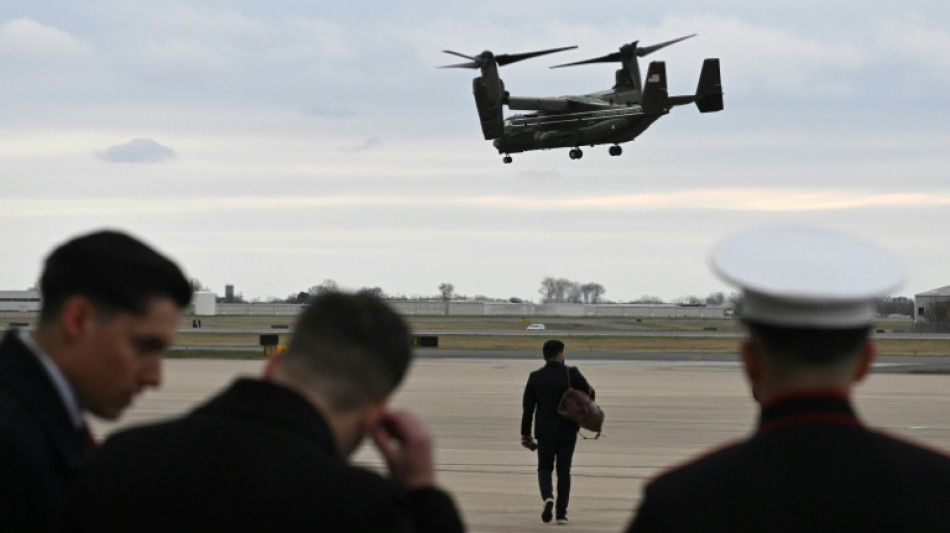 US Osprey makes emegency landing in Japan