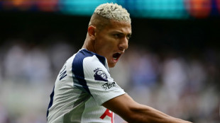 Com 2 gols de Richarlison, Tottenham estreia com vit&oacute;ria no Ingl&ecirc;s