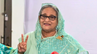 Hasina celebra 'vit&oacute;ria' em elei&ccedil;&otilde;es boicotadas pela oposi&ccedil;&atilde;o em Bangladesh
