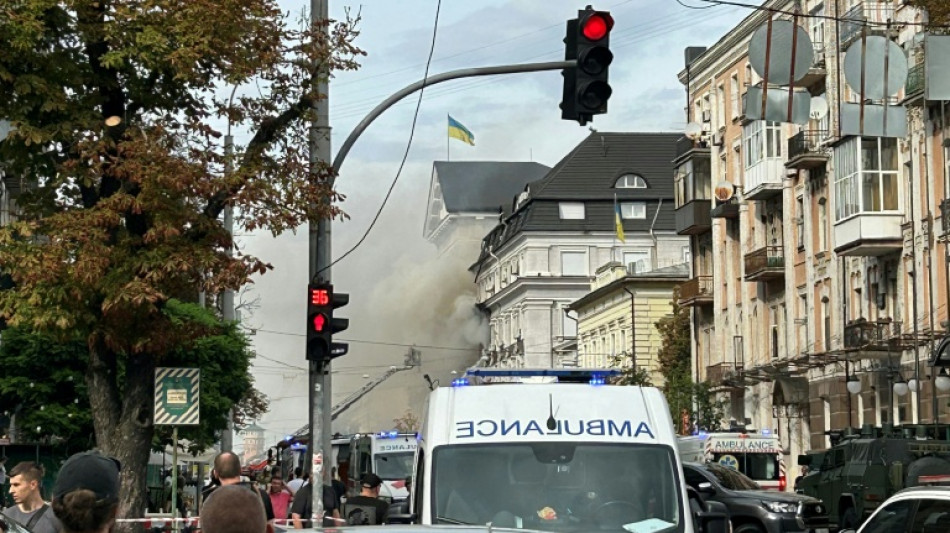  R&uacute;ssia ataca sede dos servi&ccedil;os de seguran&ccedil;a ucranianos em Kiev 