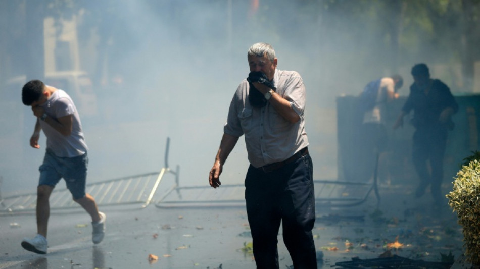  Albanian clashes as protest over Trump-linked resort boils over 