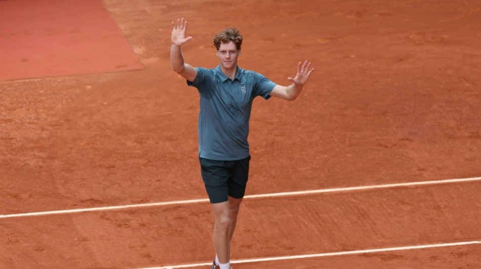  Sinner dismantles Zverev to win Madrid Open, set record 