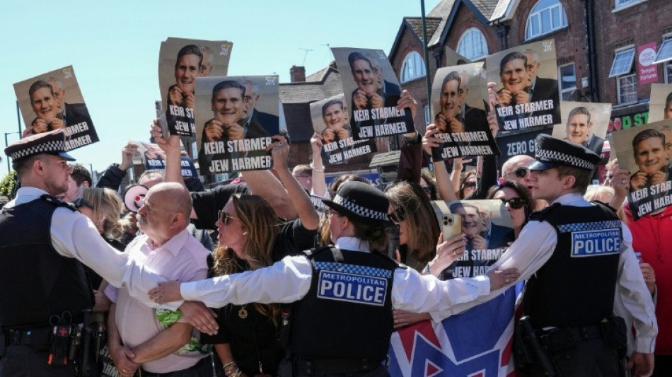  Under-fire UK PM heckled after Jewish-targeted stabbings 