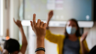 Lehrerverband: Lehrkräfte mit positivem Corona-Test sollten zu Hause bleiben