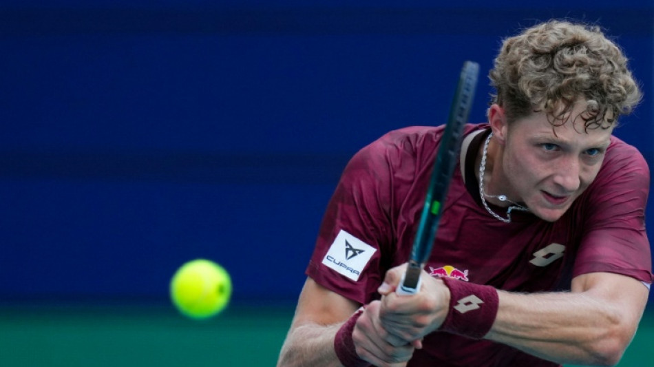  La promesa espa&ntilde;ola Landaluce dice adi&oacute;s en cuartos del Masters de Miami 