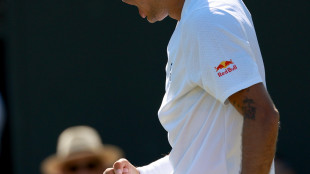 Wimbledon: Cobolli batte Duckworth e avanza al terzo turno