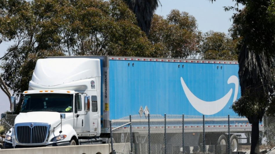  Amazon to ship stuff for any business, not just its own merchants 