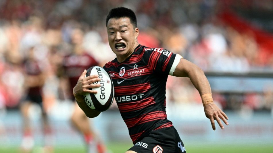 Top 14: Toulouse assure sa premi&egrave;re place et sa qualification en demi-finale en dominant Lyon 39-31