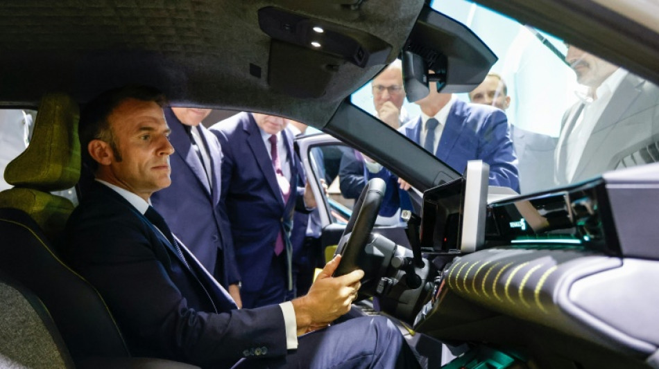  Le Mondial de l'Auto ouvre ses portes, pour d&eacute;fendre l'industrie europ&eacute;enne 