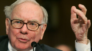 L'investisseur Warren Buffett annonce quitter la t&ecirc;te de son groupe &agrave; la fin de l'ann&eacute;e