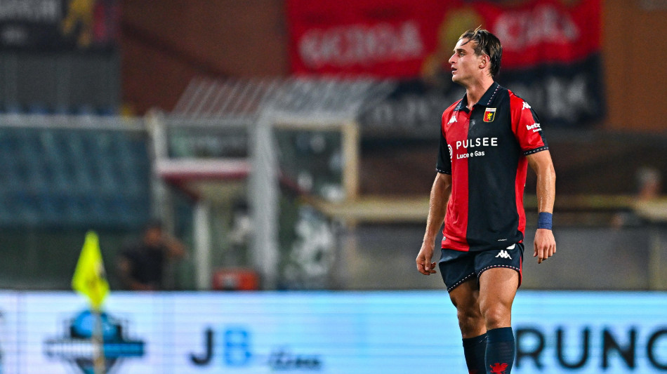  Serie A: in Genoa-Frosinone assegnato il primo rigore stagionale, Colombo lo sbaglia 
