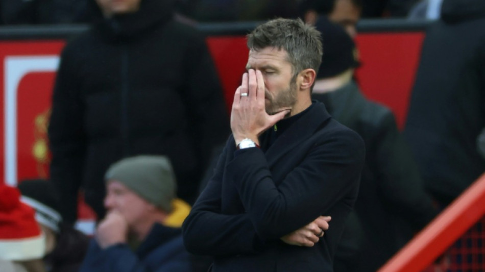  Man Utd crisis deepens as Carrick faces axe 