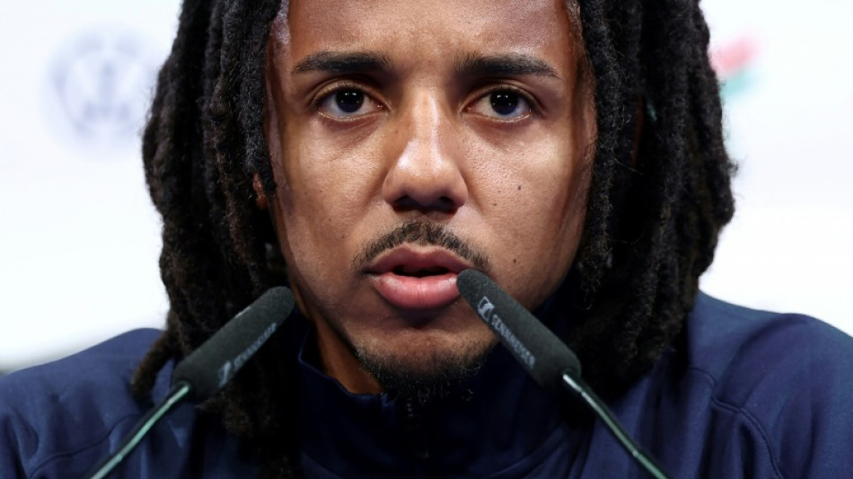 Foot: "nous ne sommes pas des machines!", d&eacute;nonce le d&eacute;fenseur du Bar&ccedil;a Jules Kound&eacute;