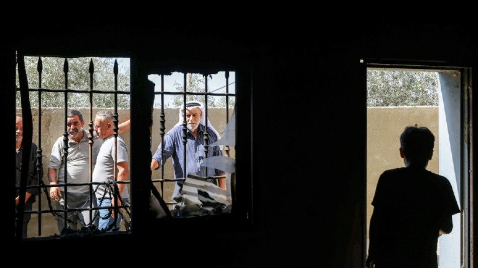  UK vows anti-settler measures as Israel warns of retaliation  