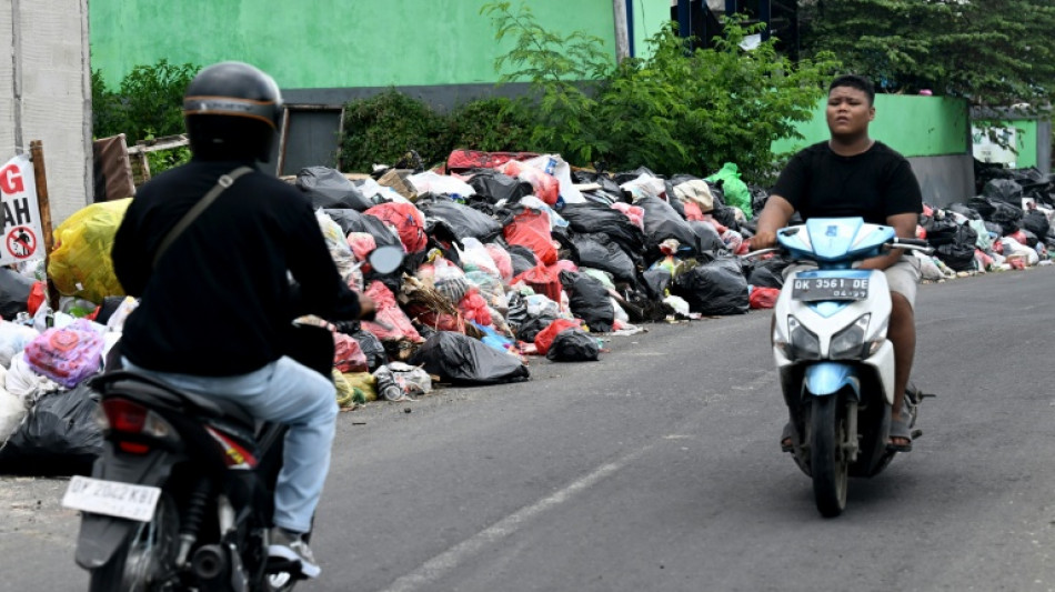  Bali drowning in trash after landfill closed  