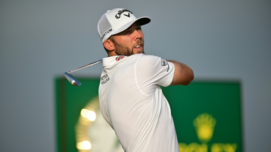  Burns leads British Open by two as McIlroy unleashes on 'performative' DeChambeau 