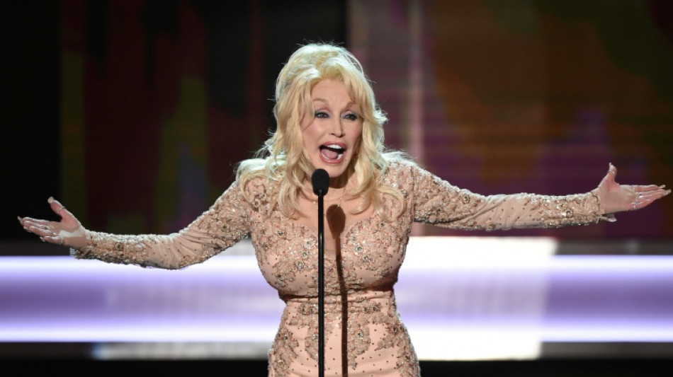  Muere a los 80 a&ntilde;os Dolly Parton, leyenda de la m&uacute;sica country estadounidense 