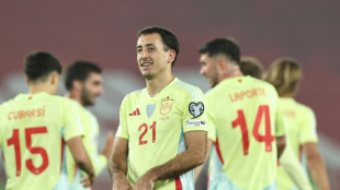 España busca igualar el récord de Italia y sellar el pase al Mundial