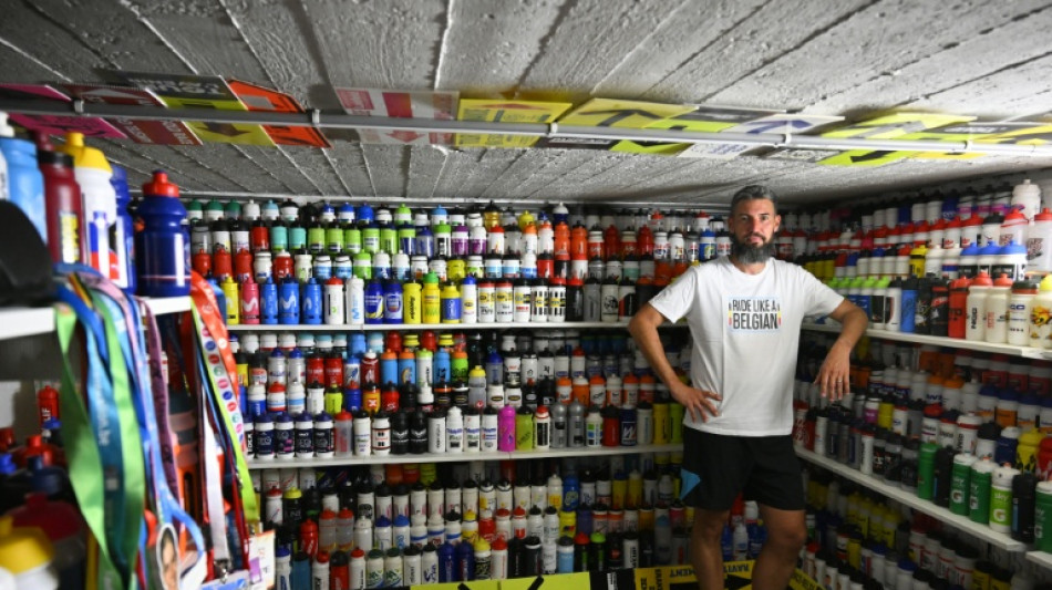  Tour de France: les "bidonophiles" ont la fi&egrave;vre de la gourde cycliste 