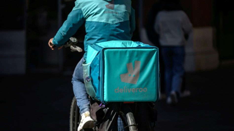  Plainte pour "traite d'&ecirc;tres humains" contre Deliveroo et Uber Eats 