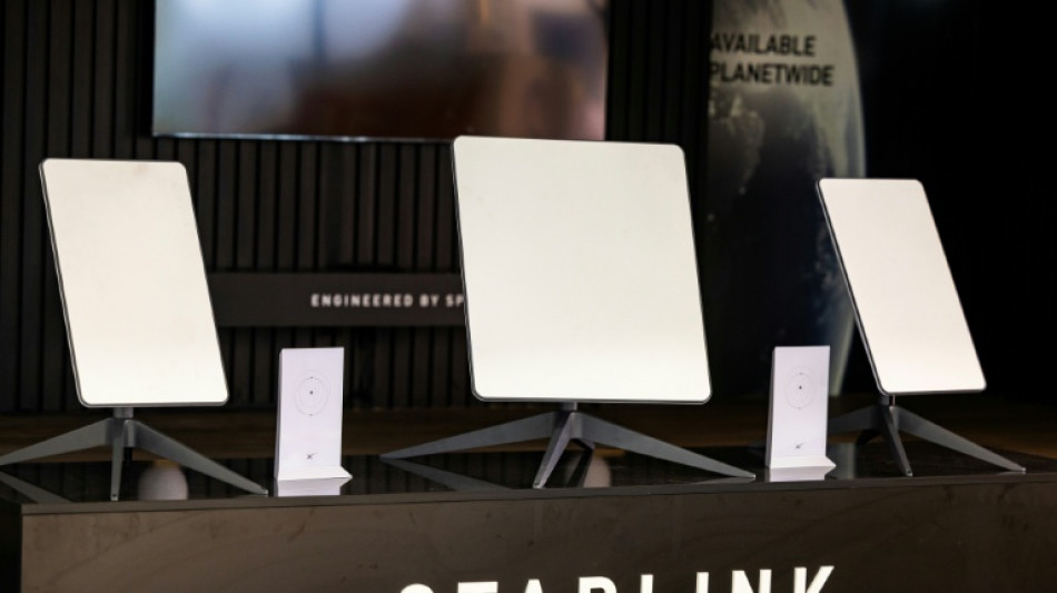  Comment des activistes aux Etats-Unis aident des Iraniens &agrave; acc&eacute;der aux terminaux Starlink 