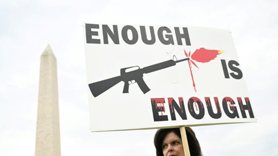 Las armas convierten los barrios de EEUU en