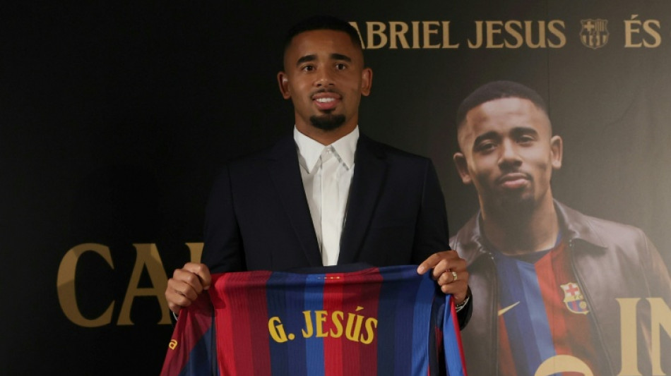  El Barcelona oficializa el fichaje de Gabriel Jesus hasta 2029  