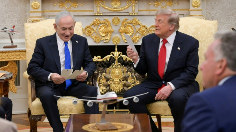  Kurz vor Wahl in Israel: Trump stellt sich demonstrativ hinter Netanjahu 
