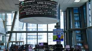 Borsa: Europa contrastata, effetto trimestrali, Milano +0,1%