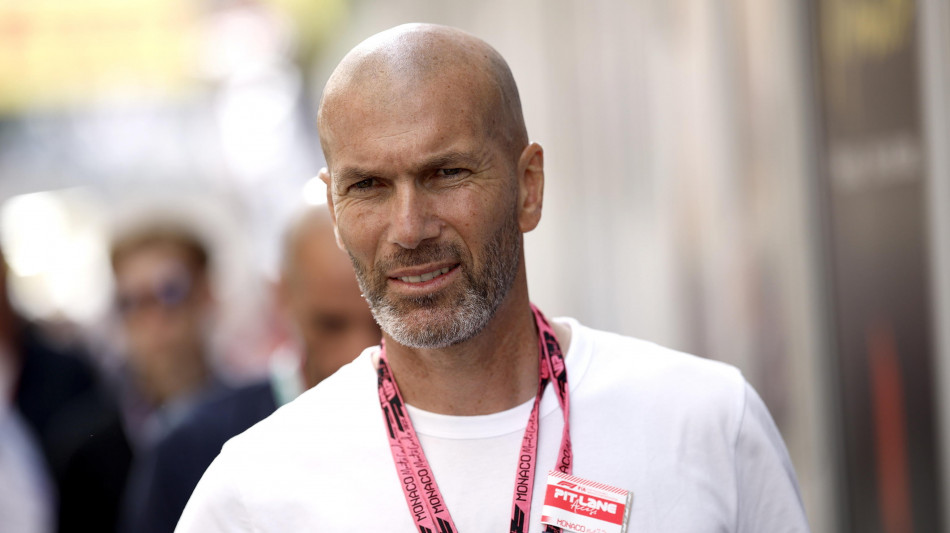 Ministra sport, Zidane "una manna per la nazionale francese"