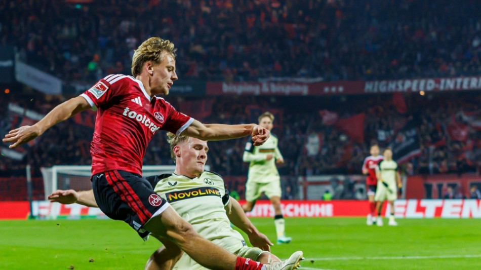  Erste Pleite: Kaiserslautern bremst Kloses FCN aus 