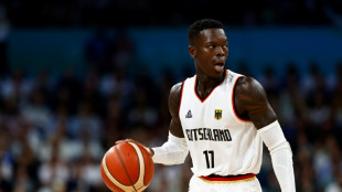 Schr&ouml;der f&uuml;hrt Basketballer zum Auftaktsieg