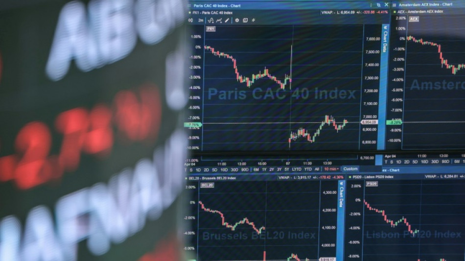 Les Bourses mondiales fl&eacute;chissent, avec la guerre commerciale pour boussole 