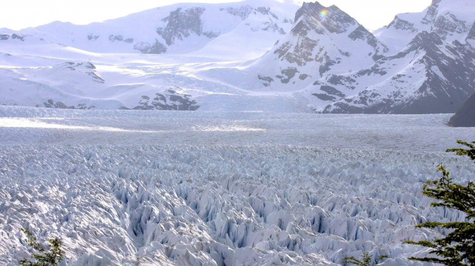 Argentina, scontro alla Camera sulla riforma della legge sui ghiacciai