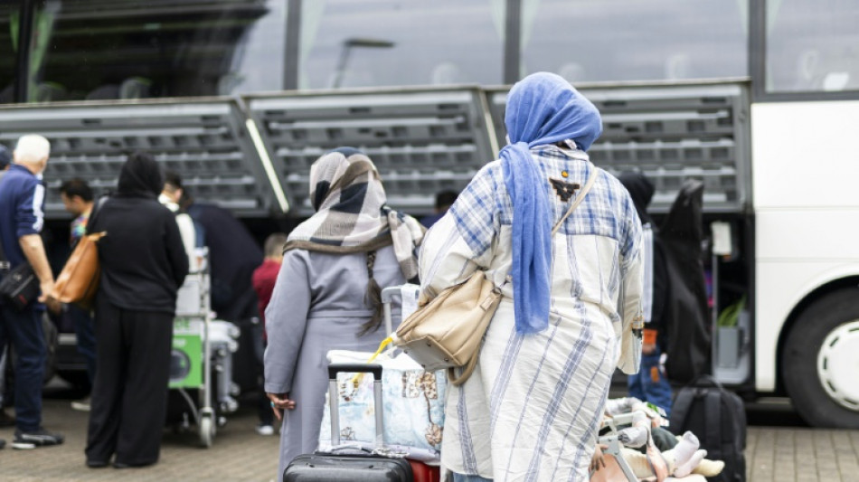 Dobrindt k&uuml;ndigt Einreise von weiteren afghanischen Schutzsuchenden an