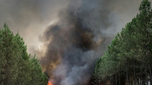 Un mois après, le feu reprend près de Landiras : 6.000 ha brûlés et des milliers d'évacuations