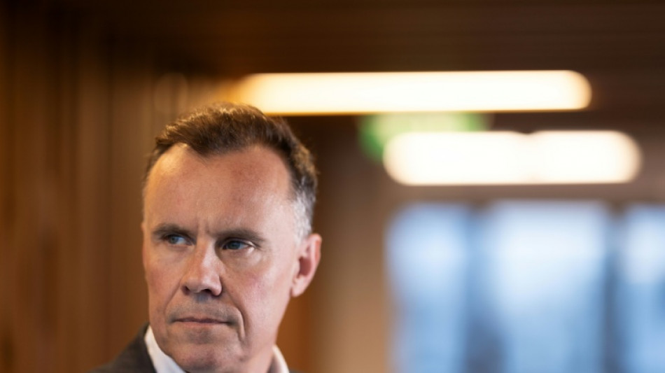  Diretor da HRW pede alian&ccedil;a de 'pot&ecirc;ncias m&eacute;dias' diante de EUA, R&uacute;ssia e China 