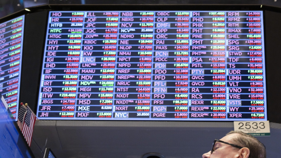 Wall Street avanza, Dj +0,39%, Nasdaq +0,22%