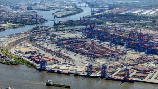 Köhlbrandbrücke in Hamburg wegen Entschärfung von Weltkriegsbombe gesperrt