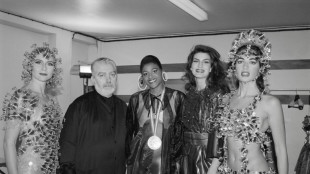 El grupo espa&ntilde;ol de moda y cosm&eacute;ticos Puig se lanza a la bolsa