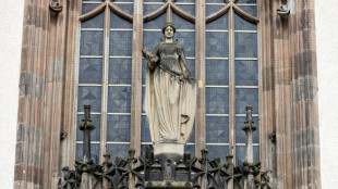 Mann in Hinterhof erstochen: Lange Haftstrafen für zwei junge Angeklagte in Wuppertal