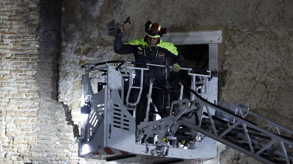 Crollo ai Fori Imperiali, l'indagine è ora per omicidio colposo
