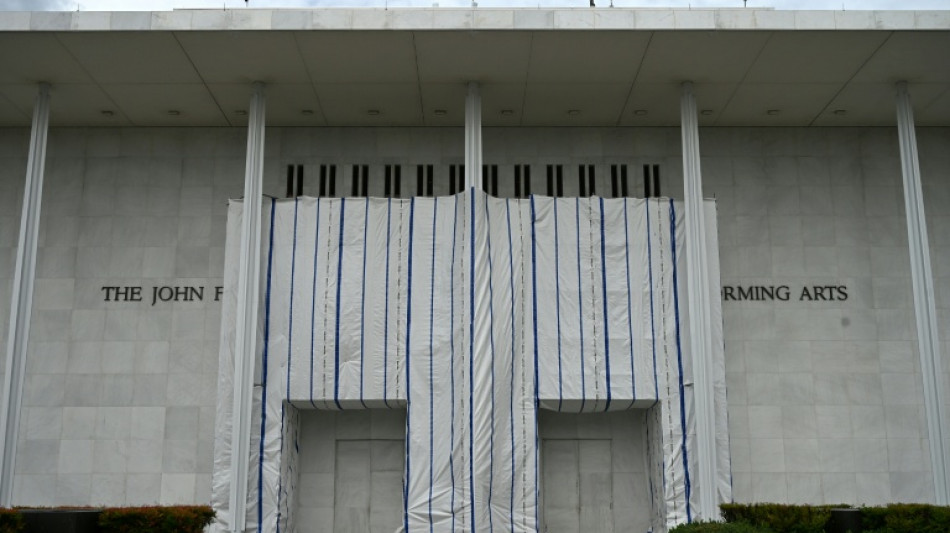  Court rejects Trump request to restore his name to Kennedy Center 